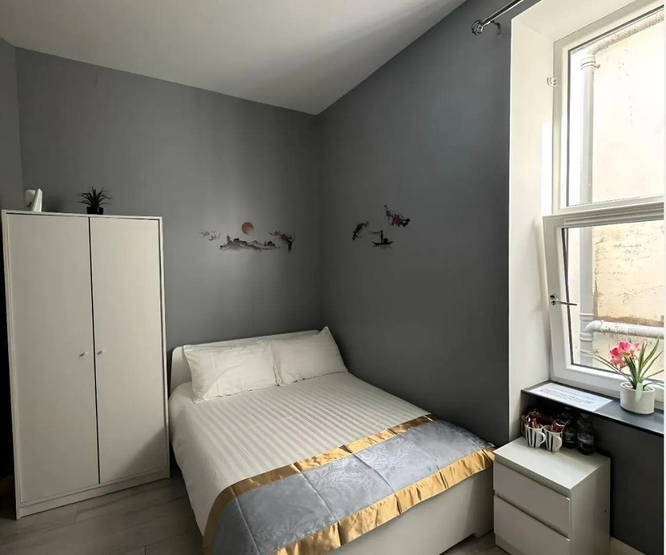 Leitrim Property 코크 게스트하우스
